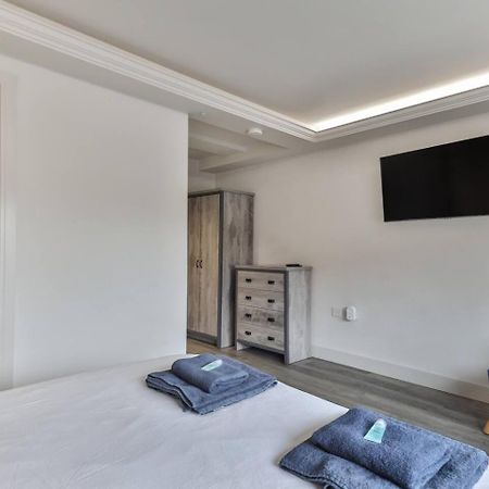 Spacious, Modern 2 Bed Apartment With Ensuites Sheffield Extérieur photo